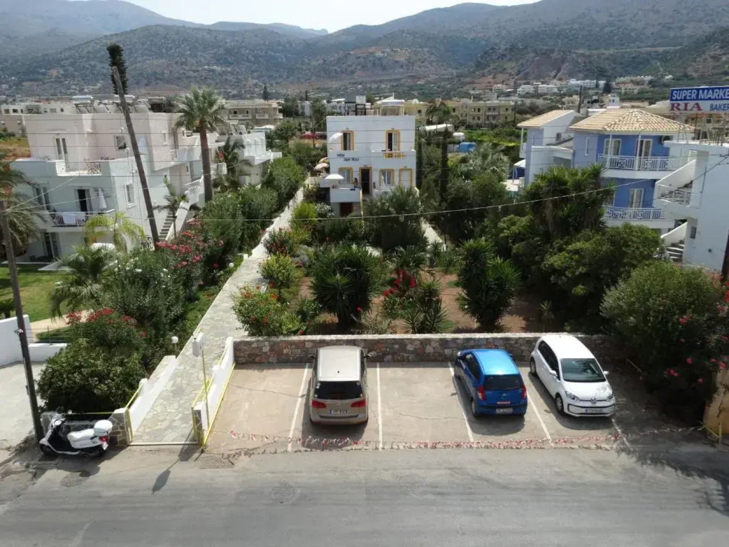 Villa Sun Kiss Apartments