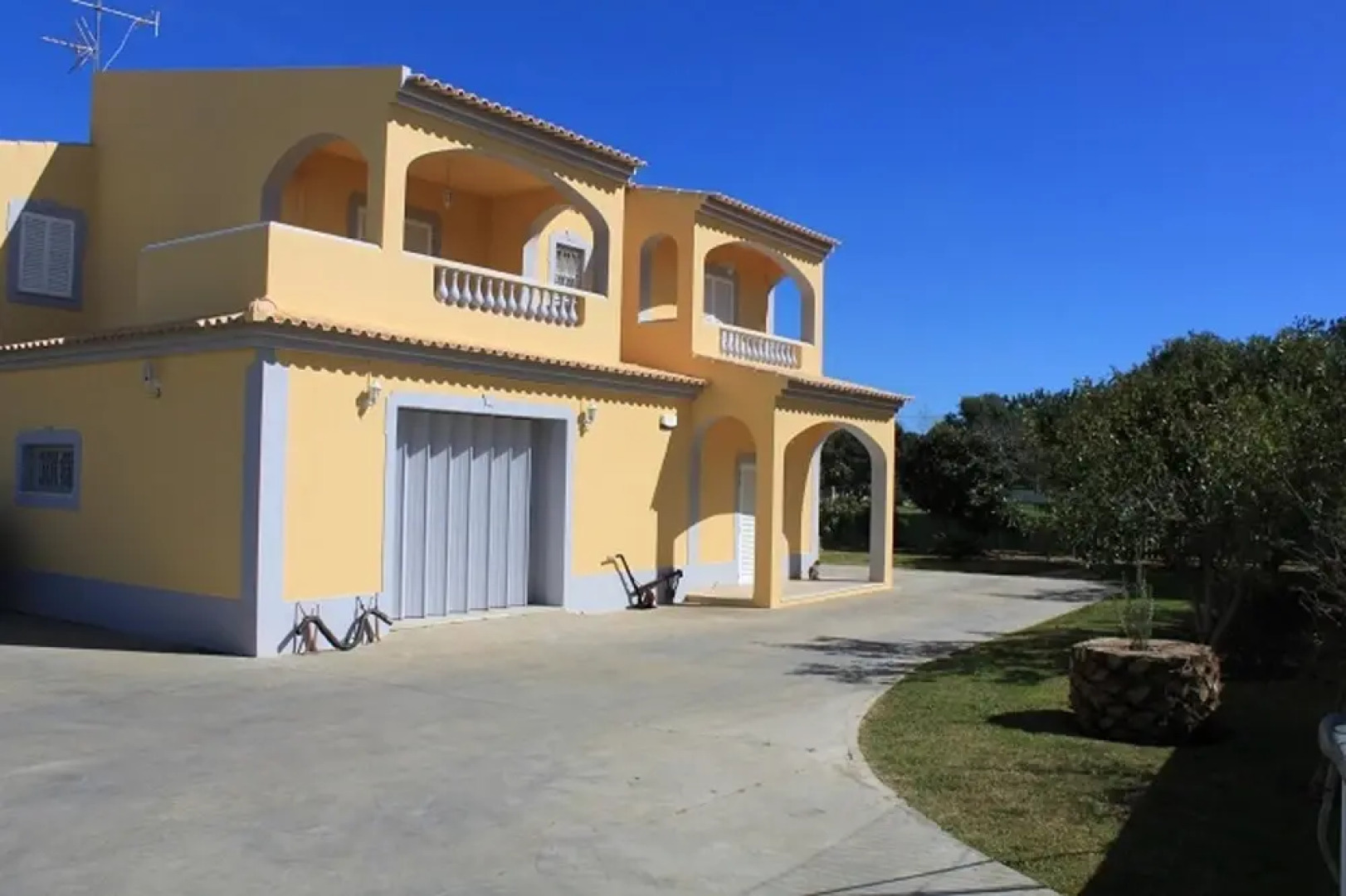 House With 3 Bedrooms in Moncarapacho, With Wonderful sea View, Enclos