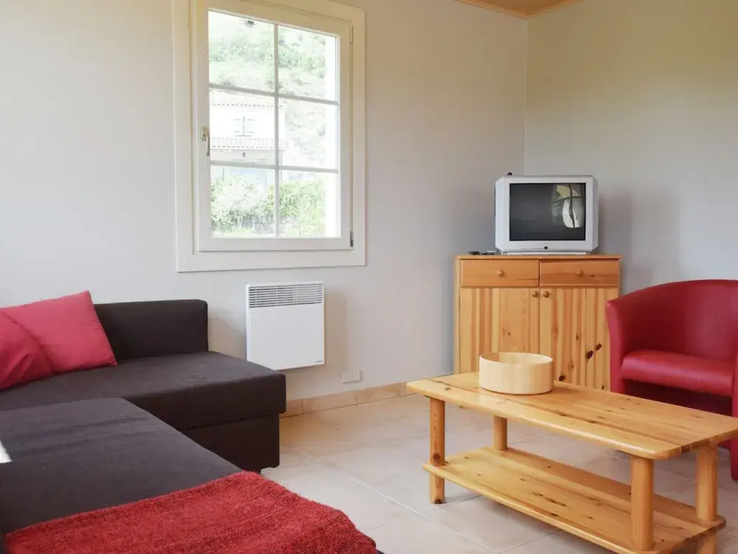 House With Panoramic View and Swimming Pool in Ardã¨che