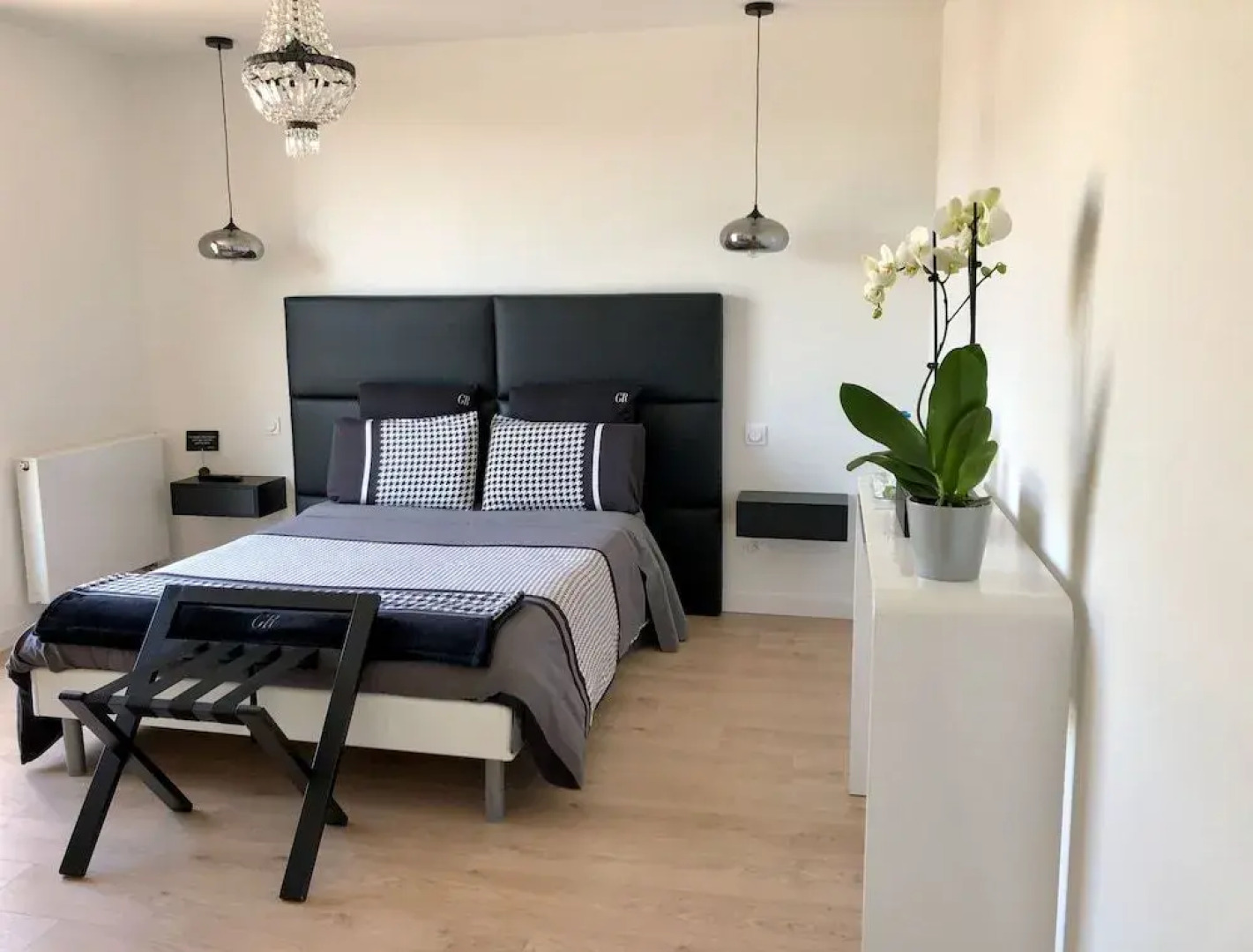 Hôtelya - Lille - Villeneuve d'Ascq