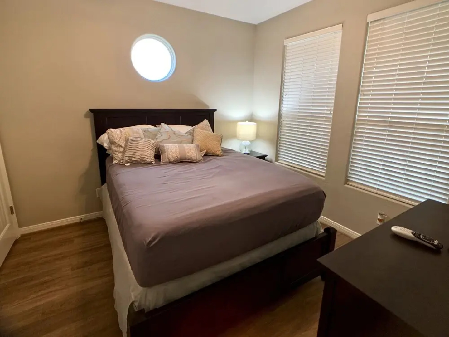 La` Bella Vie by RedAwning