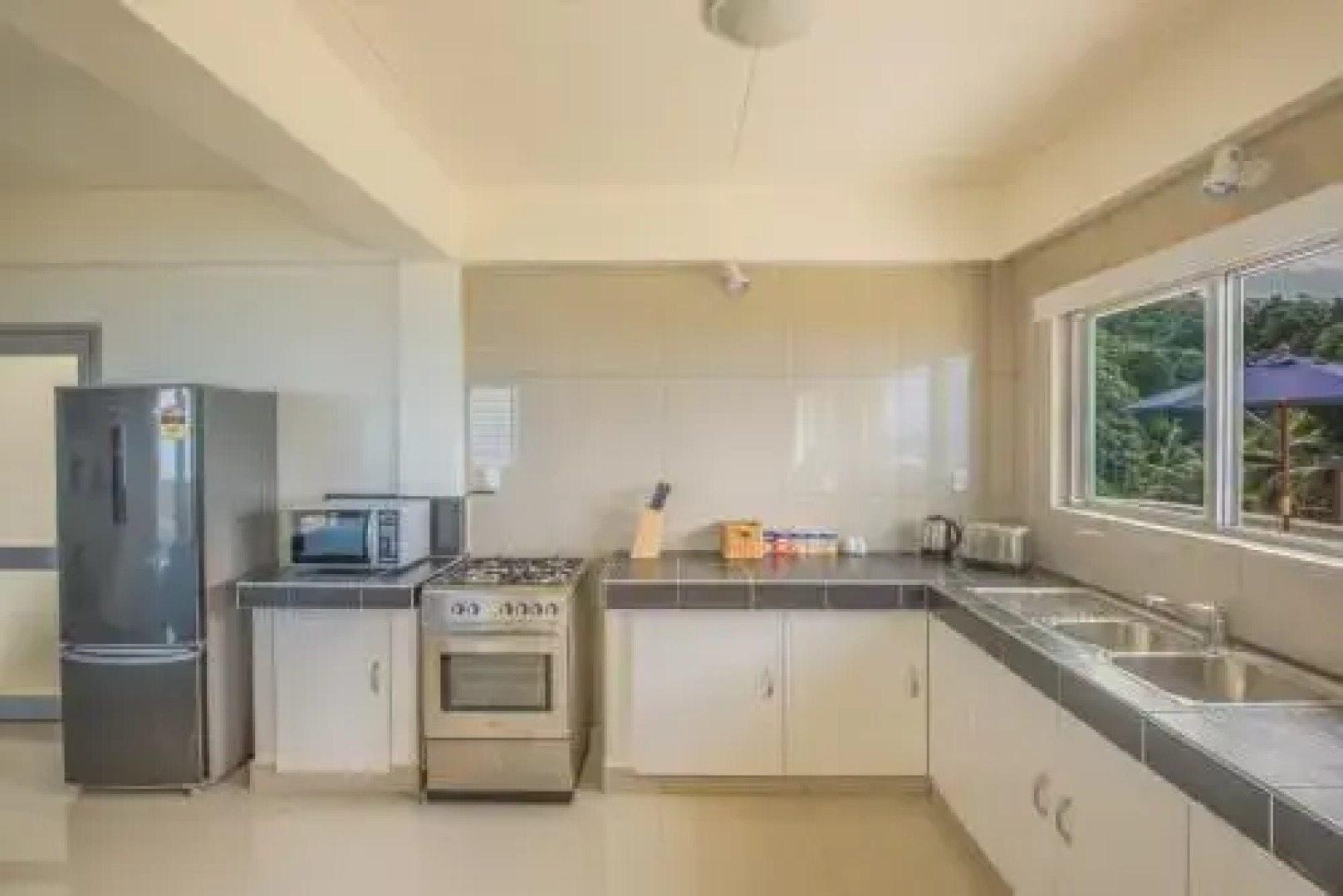 Mai'I Villa Apartment - 1