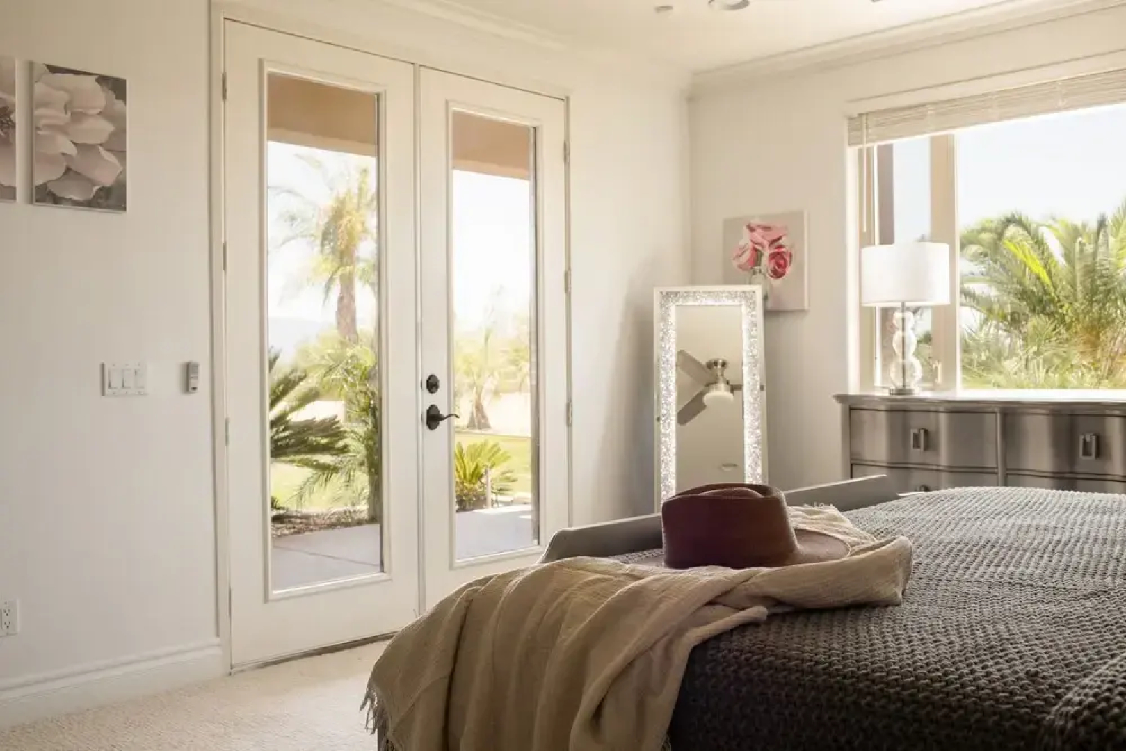 Villa Cabernet by Avantstay Expansive & Private Estate w/ Pool, Hot Tub & Outdoor Kitchen!
