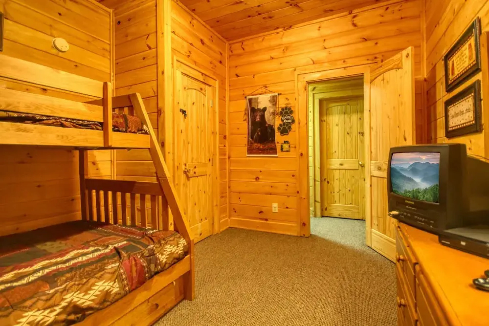 Beary Secluded 296 - Two Bedroom Cabin