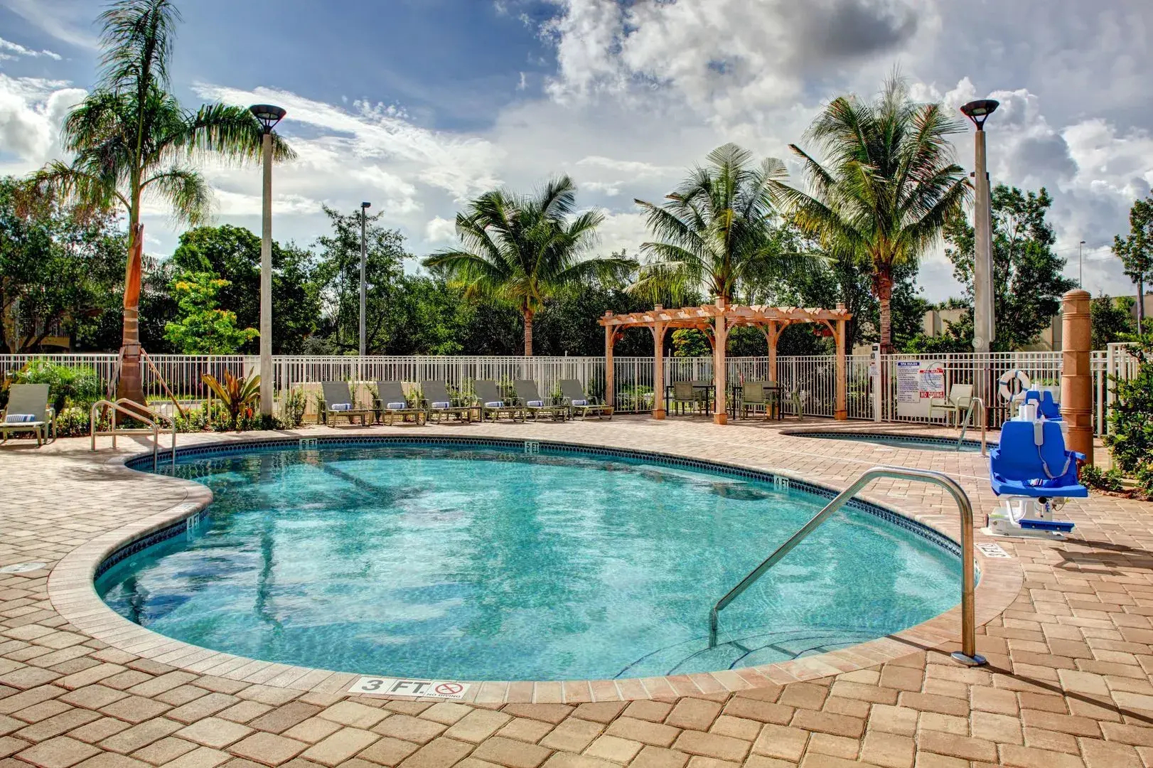 Hampton Inn & Suites Coconut Creek