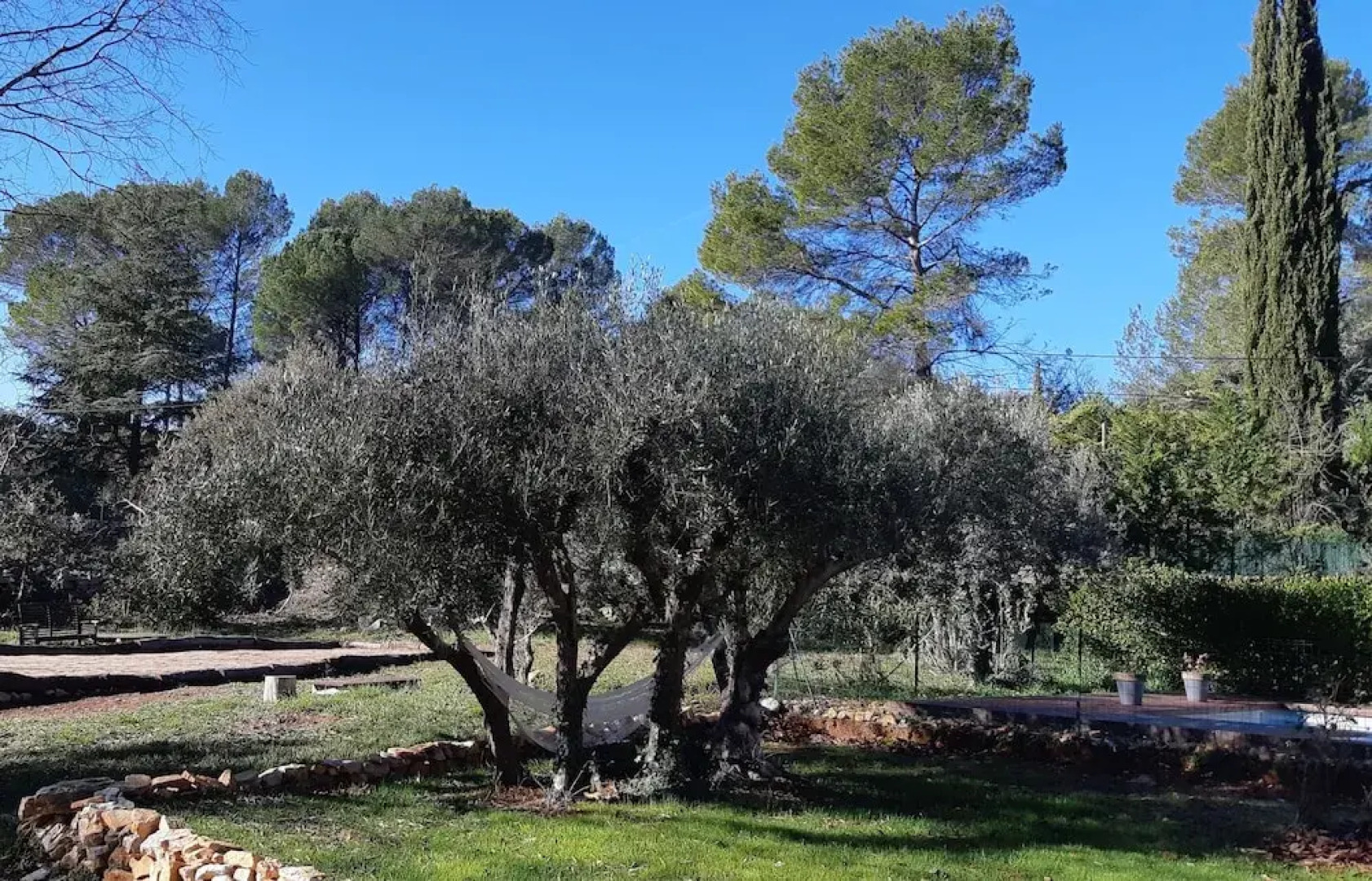 Au Mas des Voyageurs