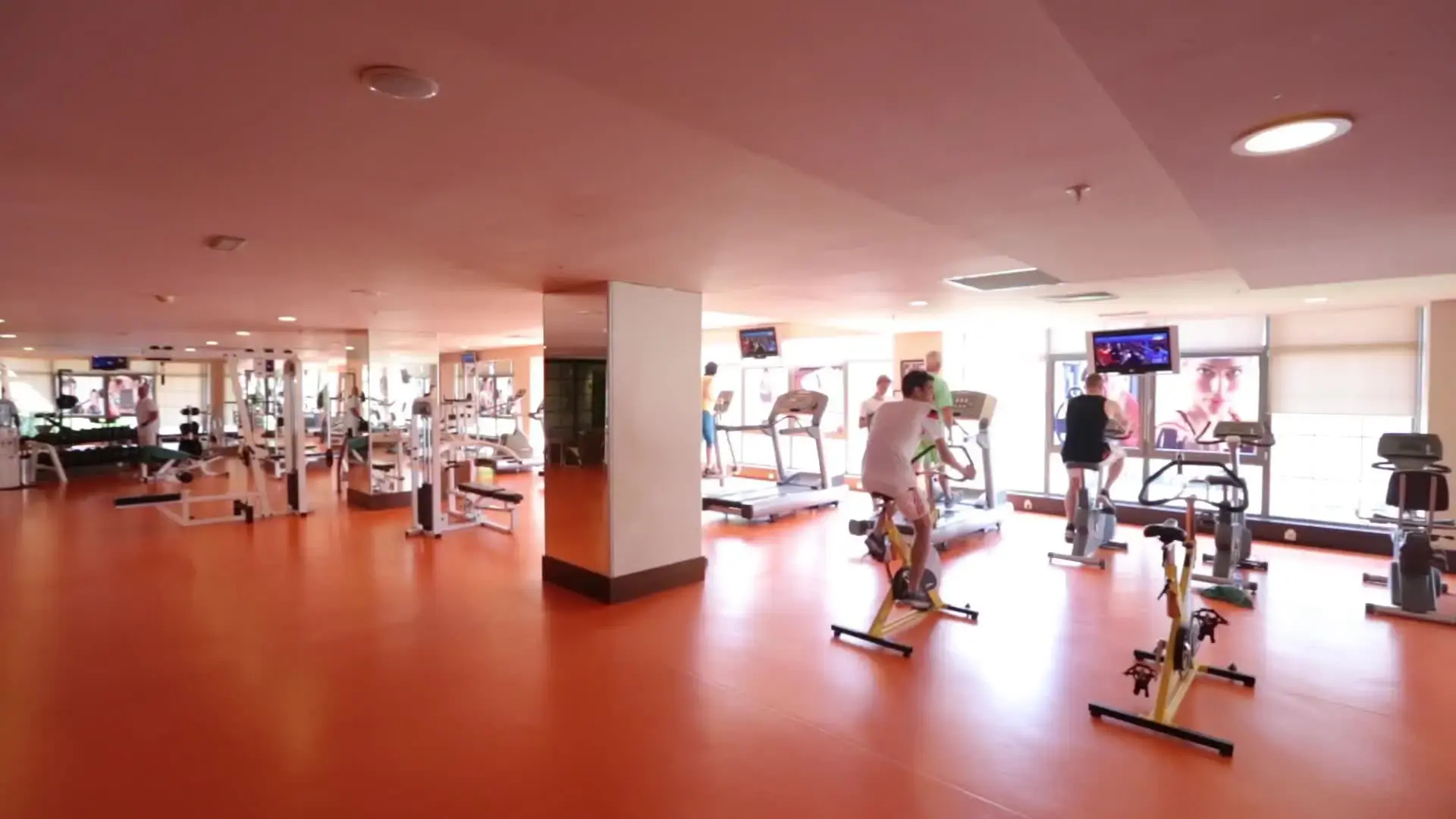 Limak Lara De Luxe Hotel and Resort