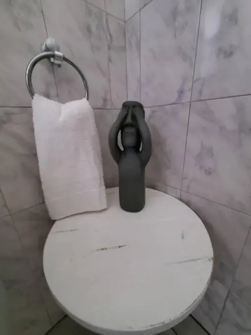 Aguadilla Sunset Apt electricity water AC WiFi 8 minute walk to Crashboat Beach