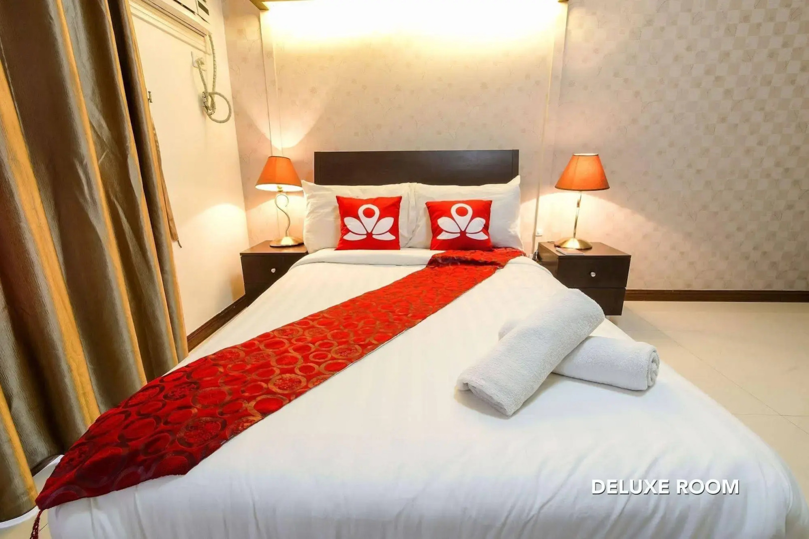 Sunshine City Suites