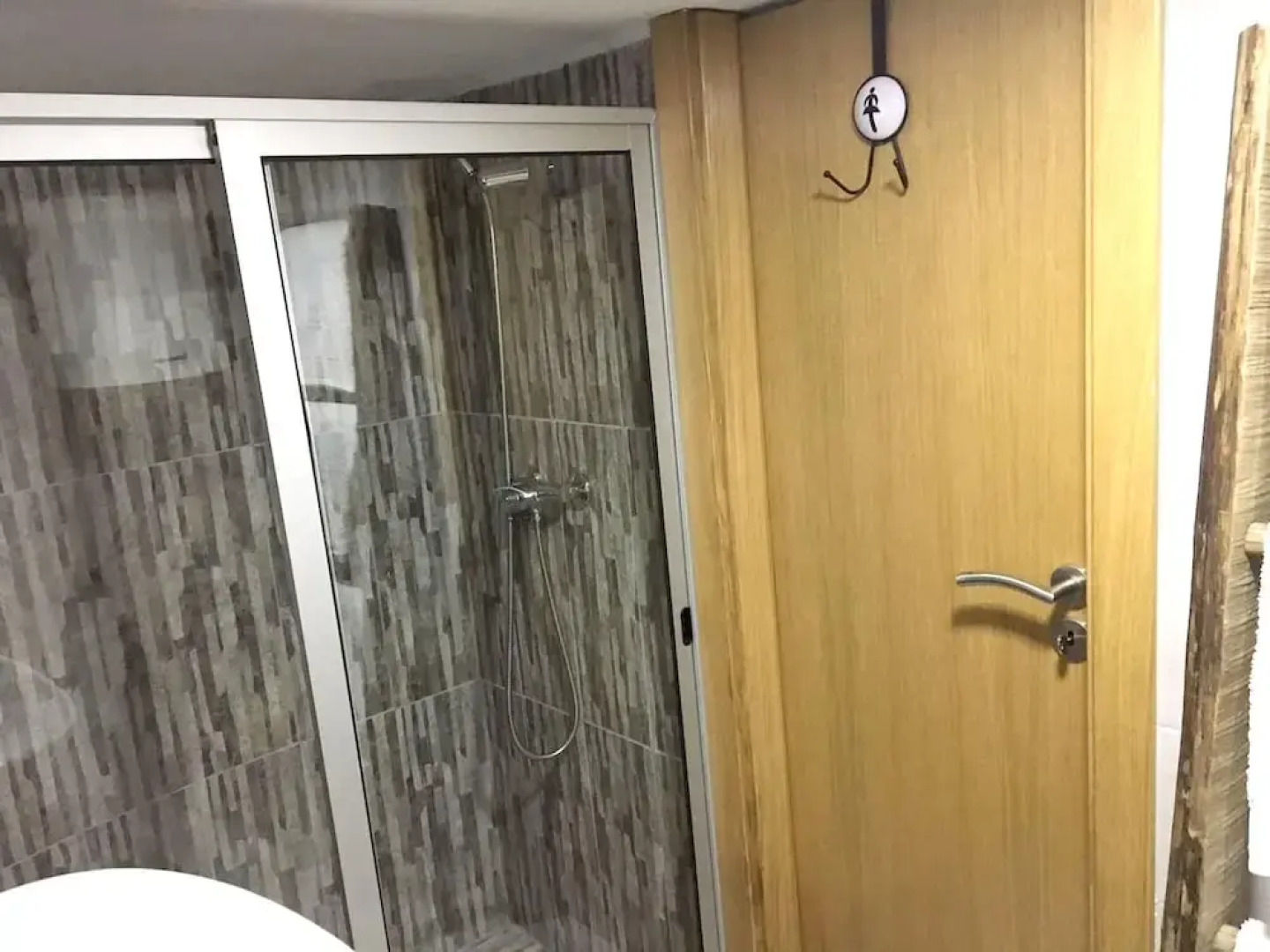 House With 2 Bedrooms in Mazes, With Wonderful Mountain View and Terrace