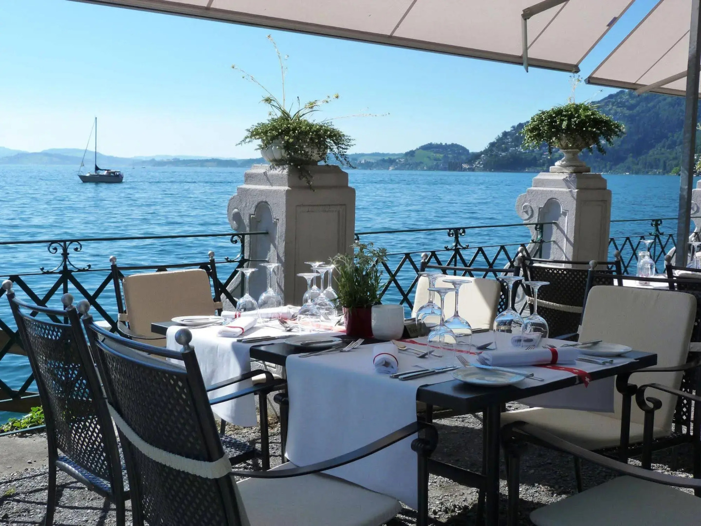 Hotel Vitznauerhof - Lifestyle Hideway at the Lake