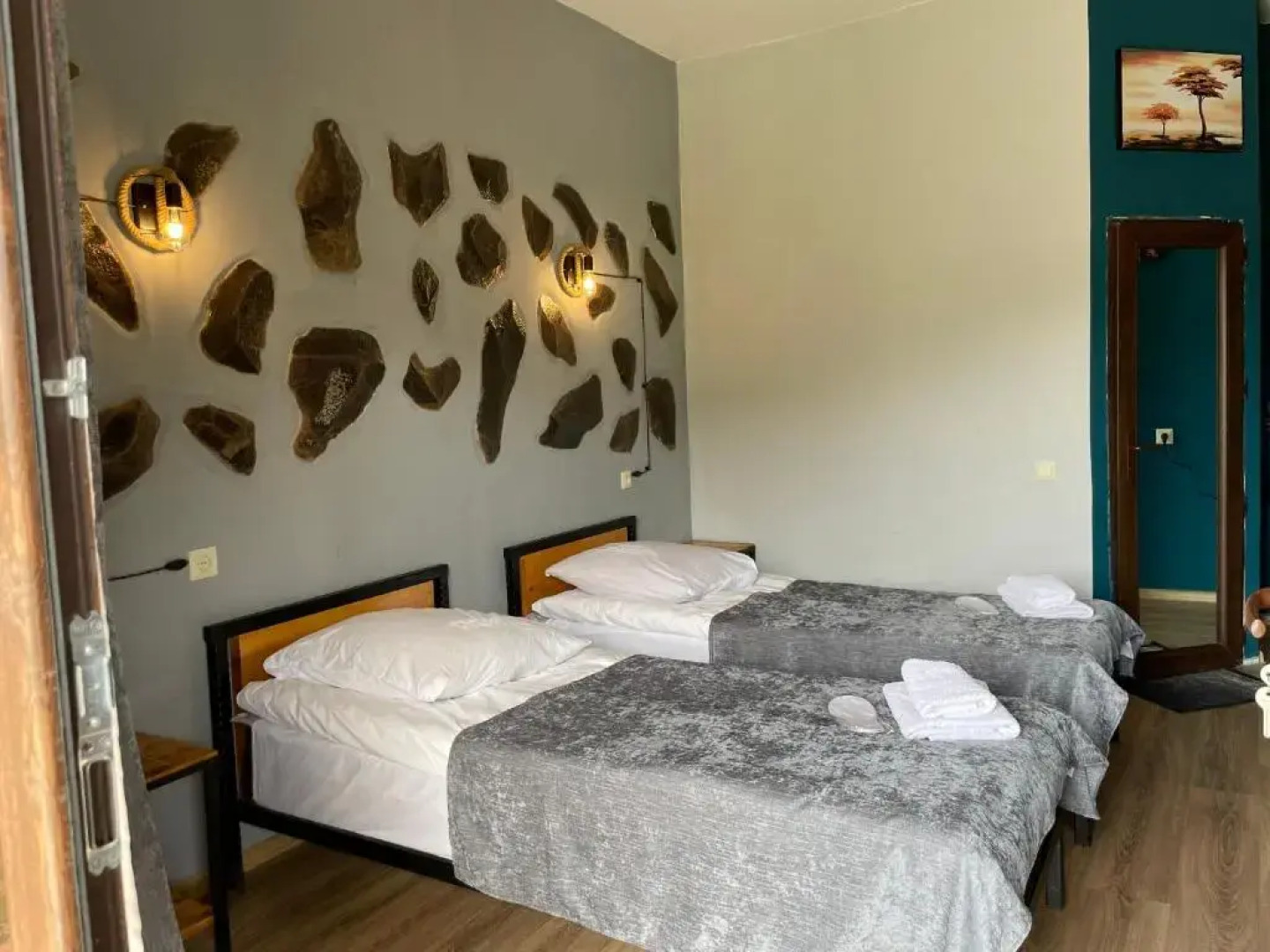 Hotel Hobbiton Near Vardzia Caves