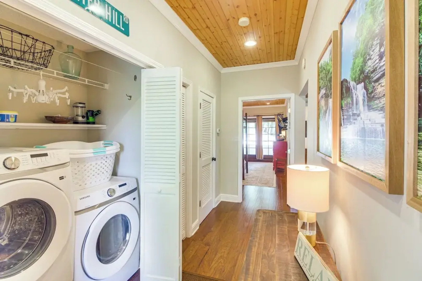 Walk to Marina: Center Hill Lake Family Home