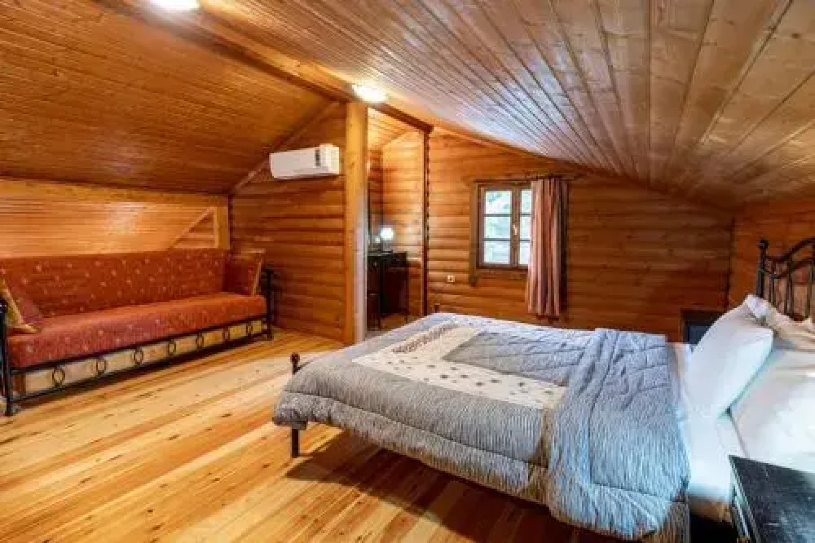 Chalet Likouresi Village