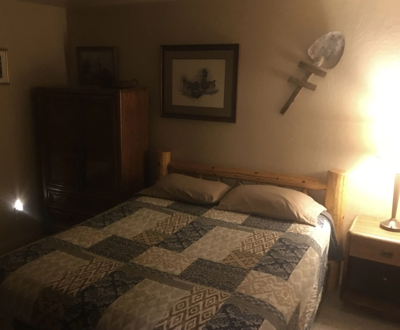 Rainbow's End Resort on Rainbow Lake