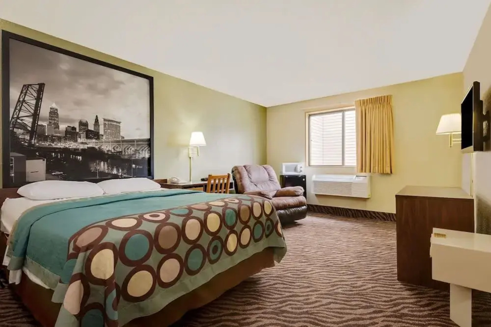 Super 8 Mentor/Cleveland Area