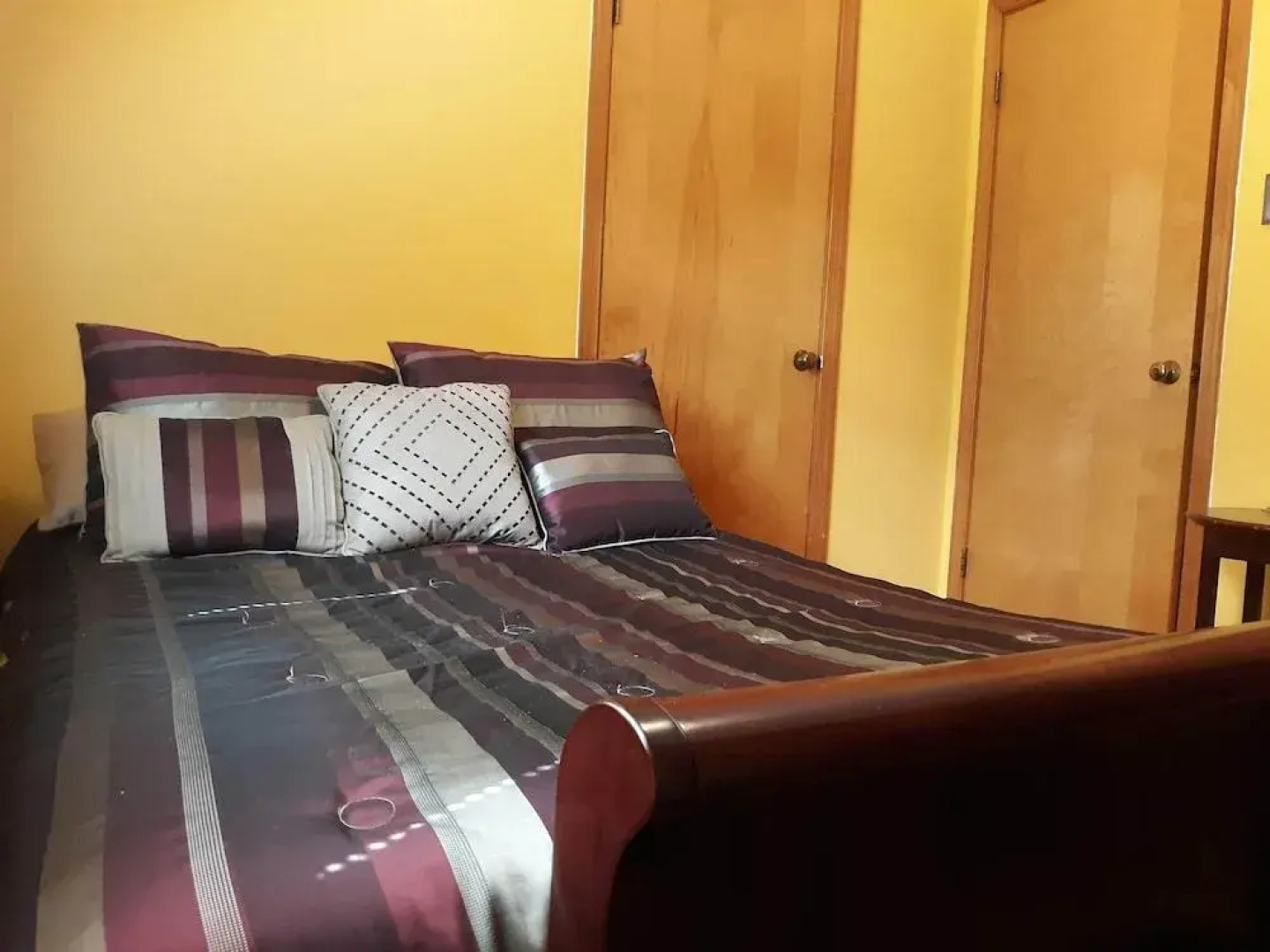 A house full of steel balls and games