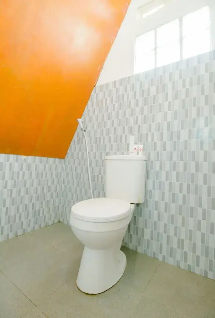 Hotel Ratu Pantai by OYO Rooms