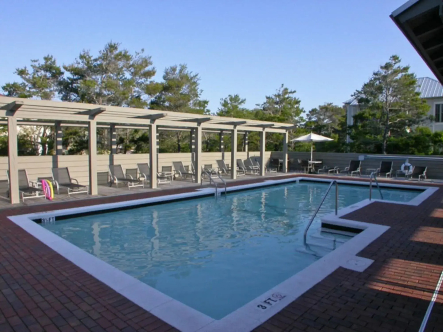 VM 4152 by RedAwning