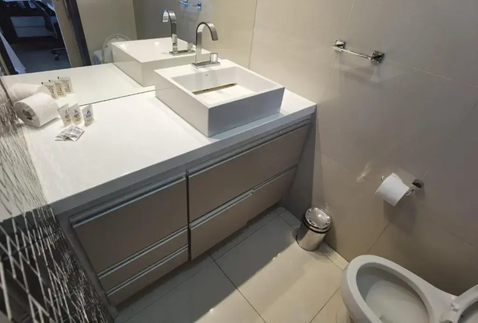 Flat Apartamento ALT¿SIMO N¿EL ¿timo Andar