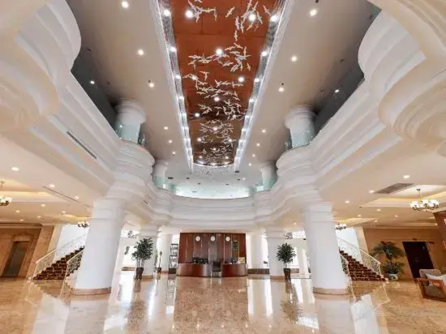 Lin Fuxin International Hotel
