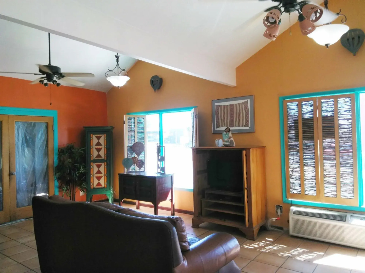 Extend a Suites & RV Park