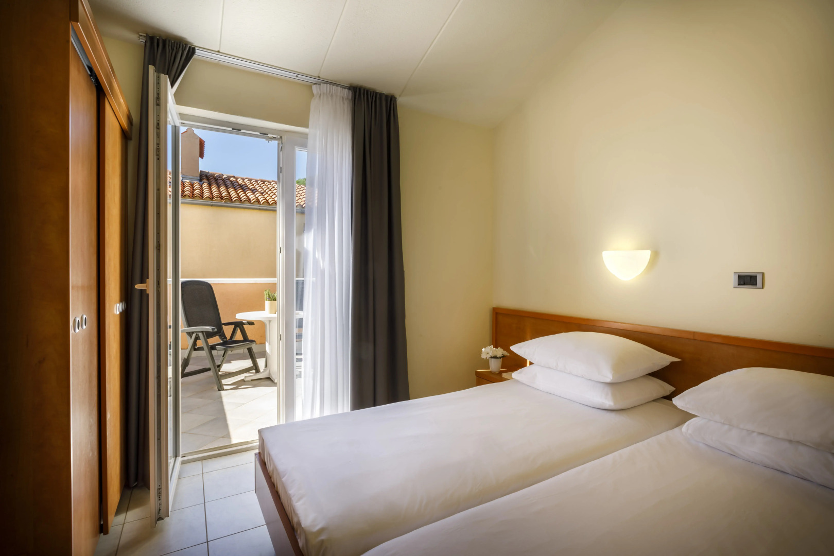 Maistra Select Amarin Resort