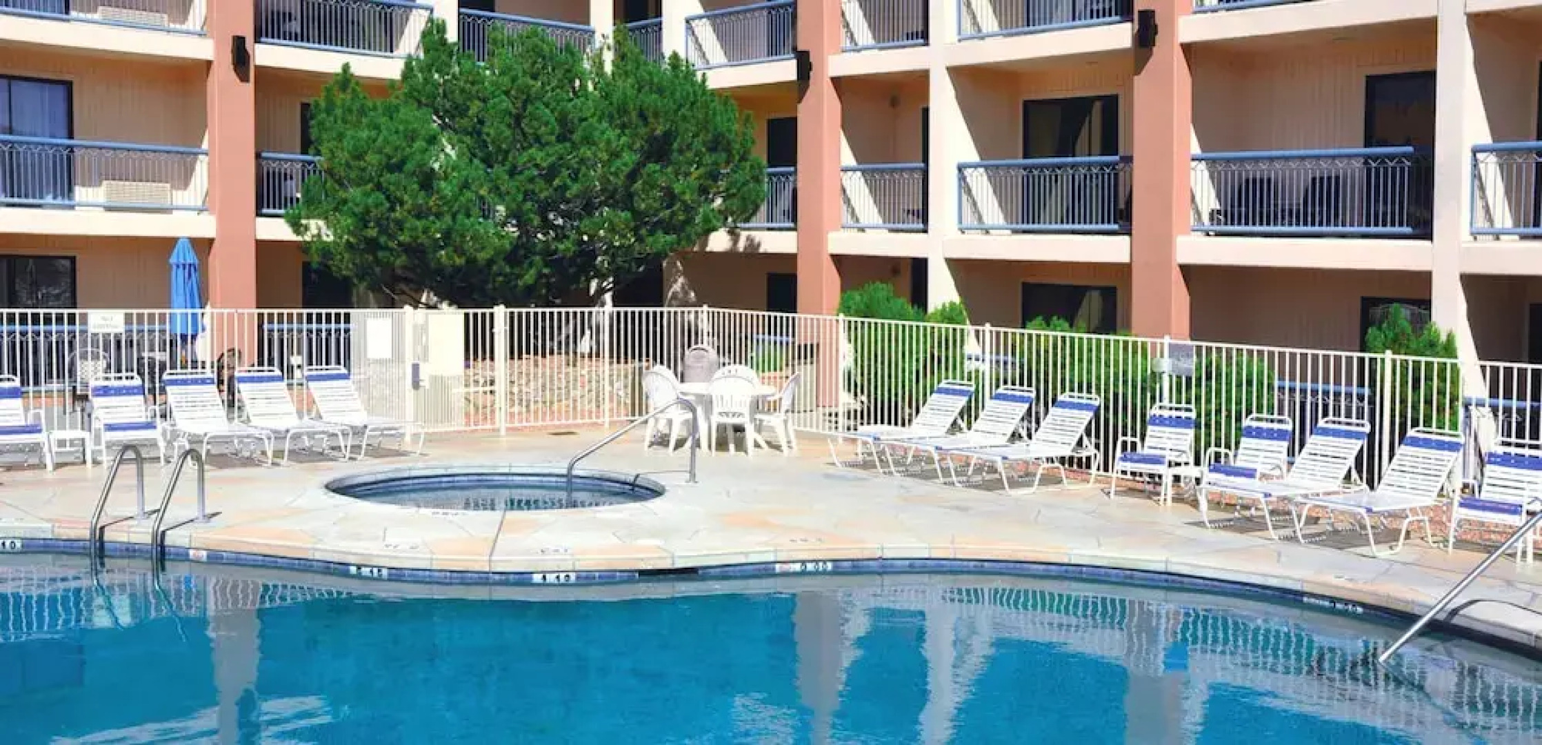 Canyon Plaza Premier Studios and Apts