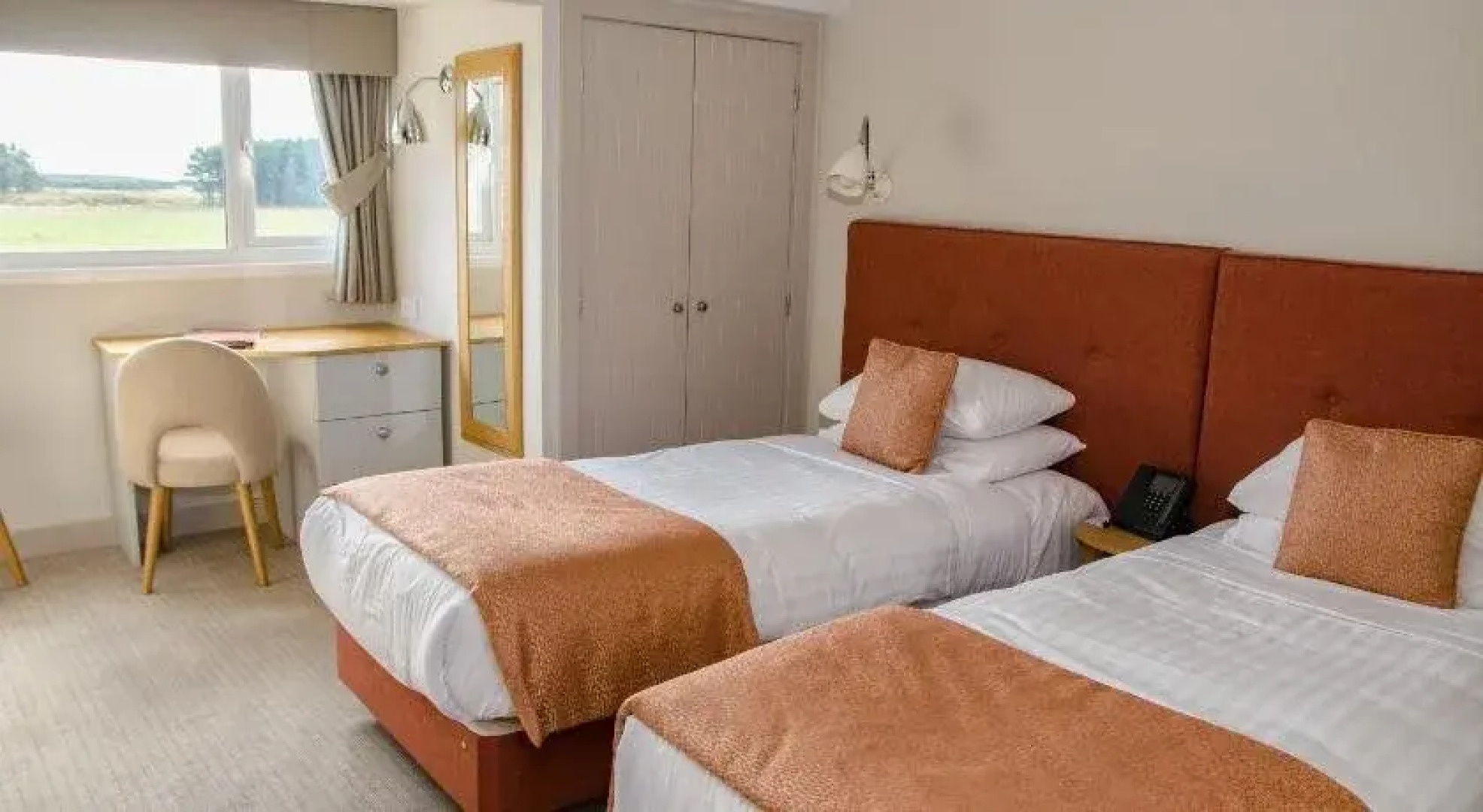 Malin Court Hotel and Restaurant