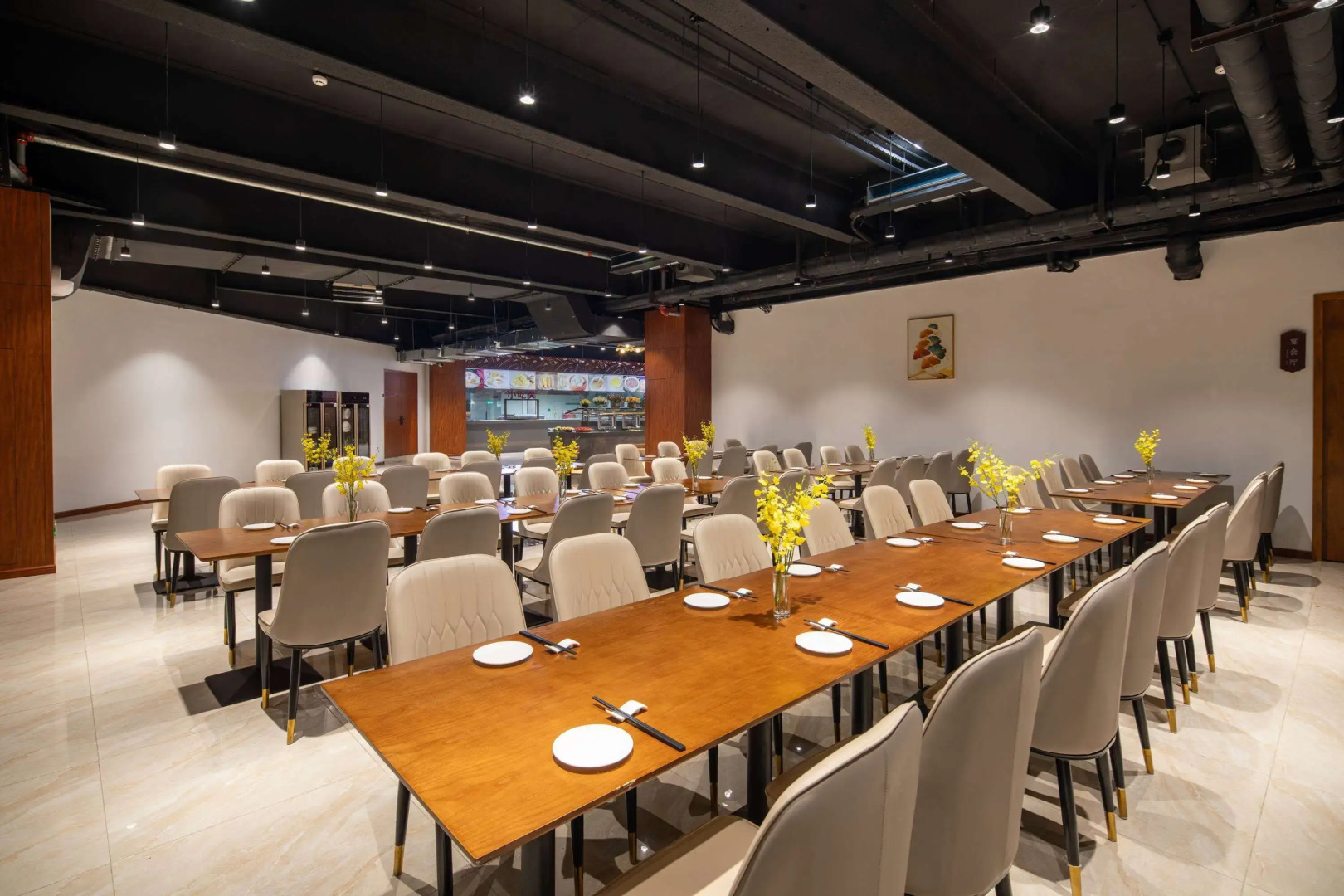 Days Hotel by Wyndham Jinghong Downtown