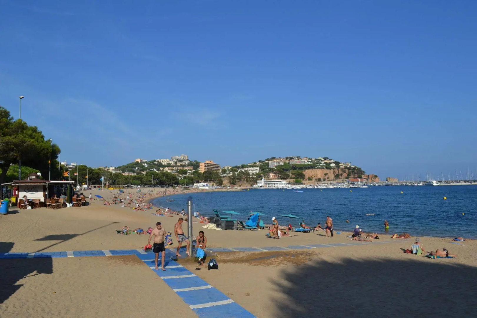 Apartments Aquamar