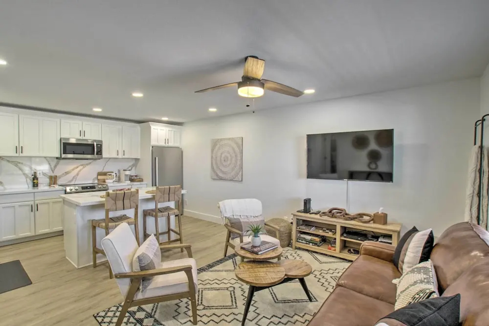 Pool Access: Mtn-view Condo in Apache Junction!