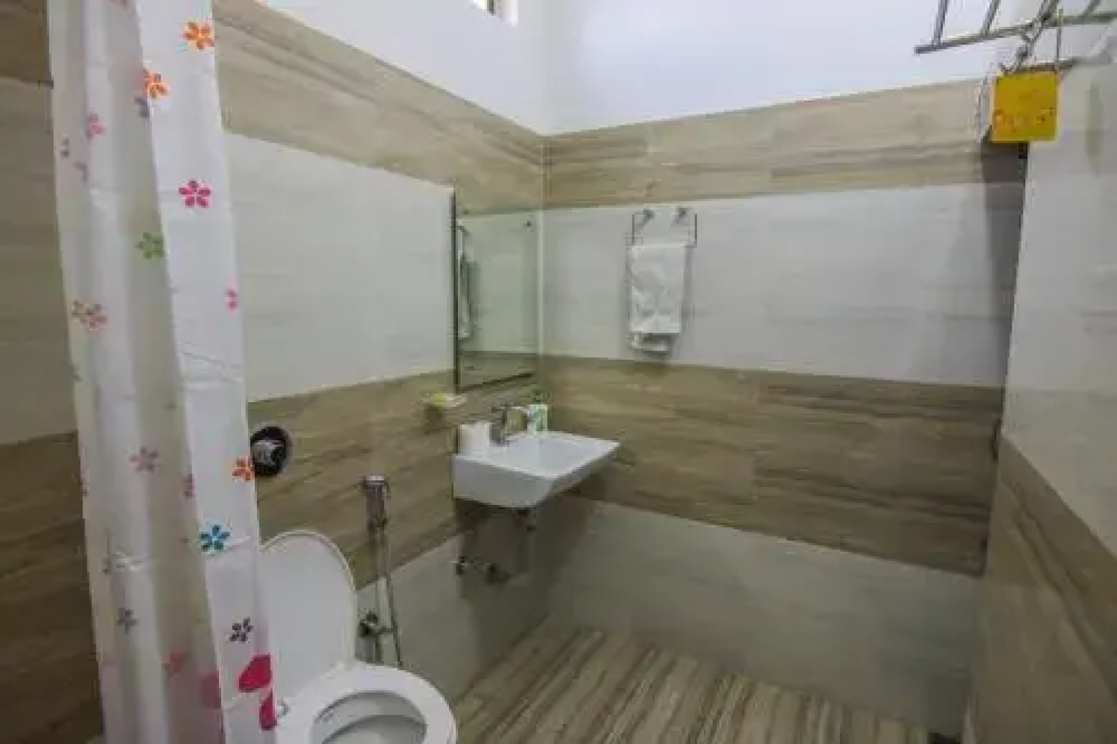 Iora Guest House