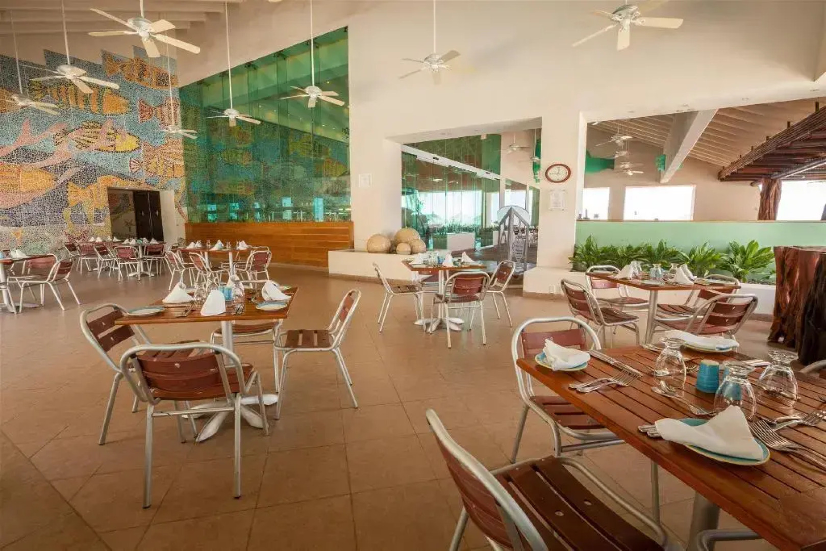 Park Royal Beach Ixtapa - All Inclusive