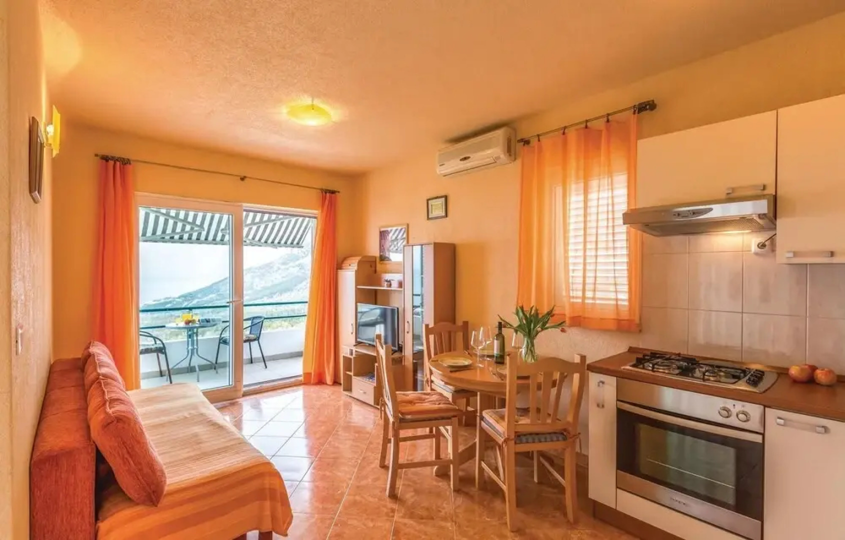 Stunning Home in Bast With Wifi and 1 Bedrooms