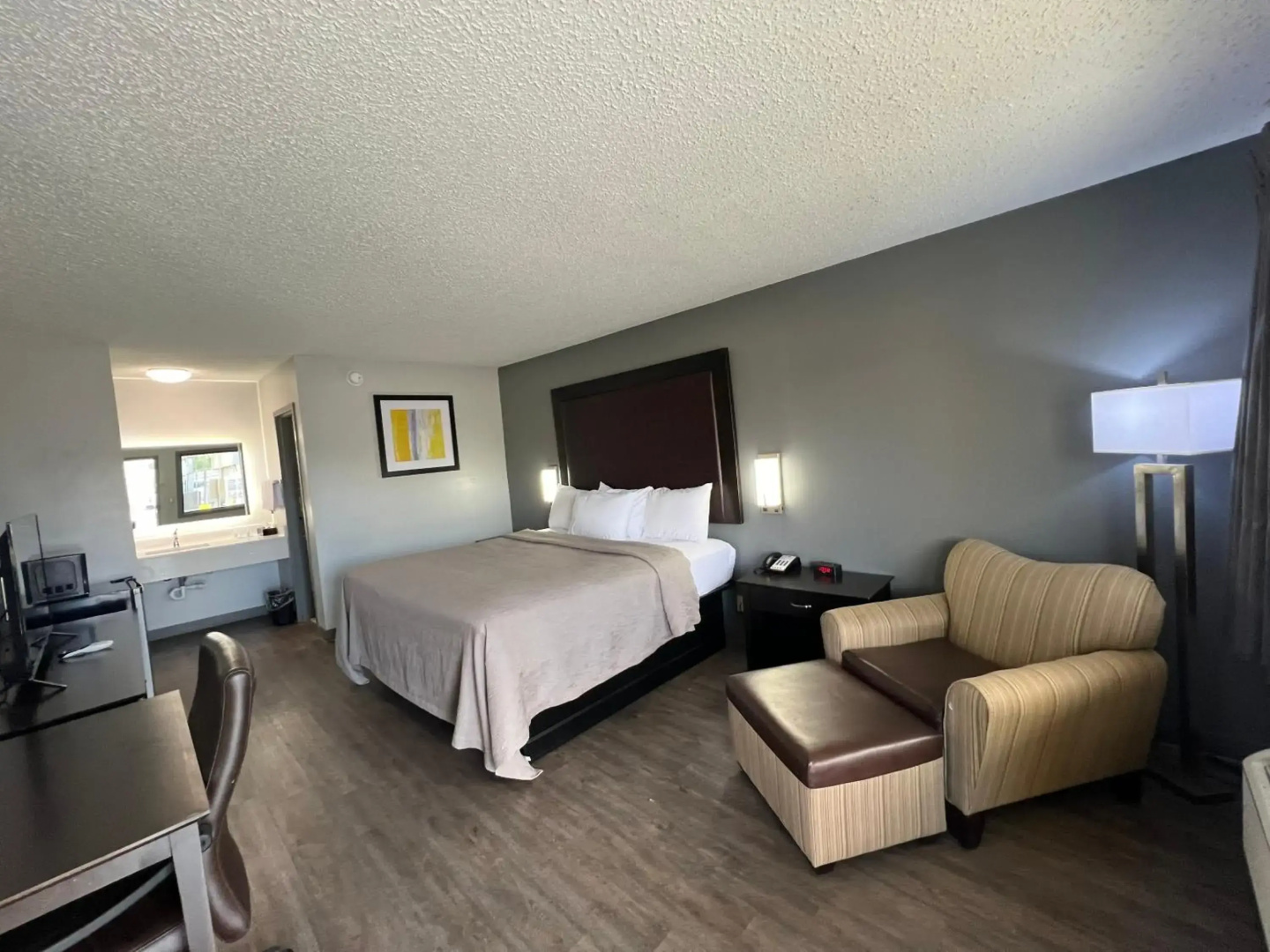 Quality Inn