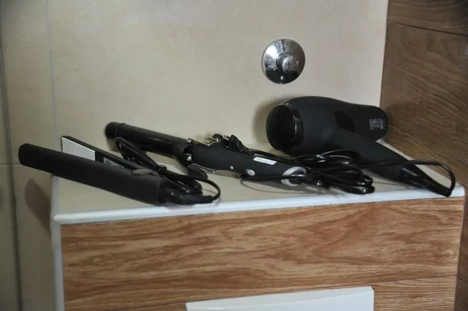 Milmari boutique, S3 lux