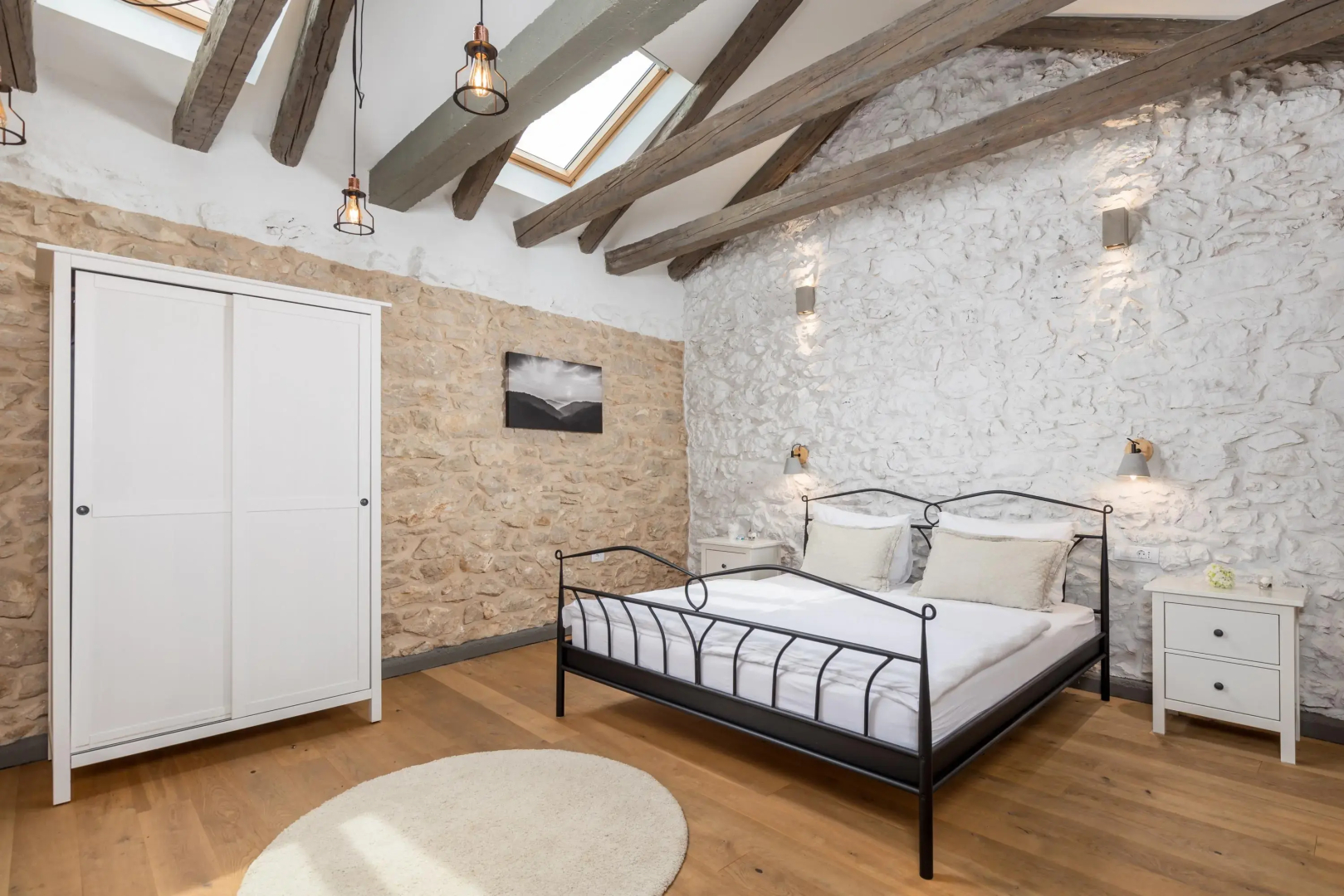 Ivka in Tribalj with 4 bedrooms and 4 bathrooms