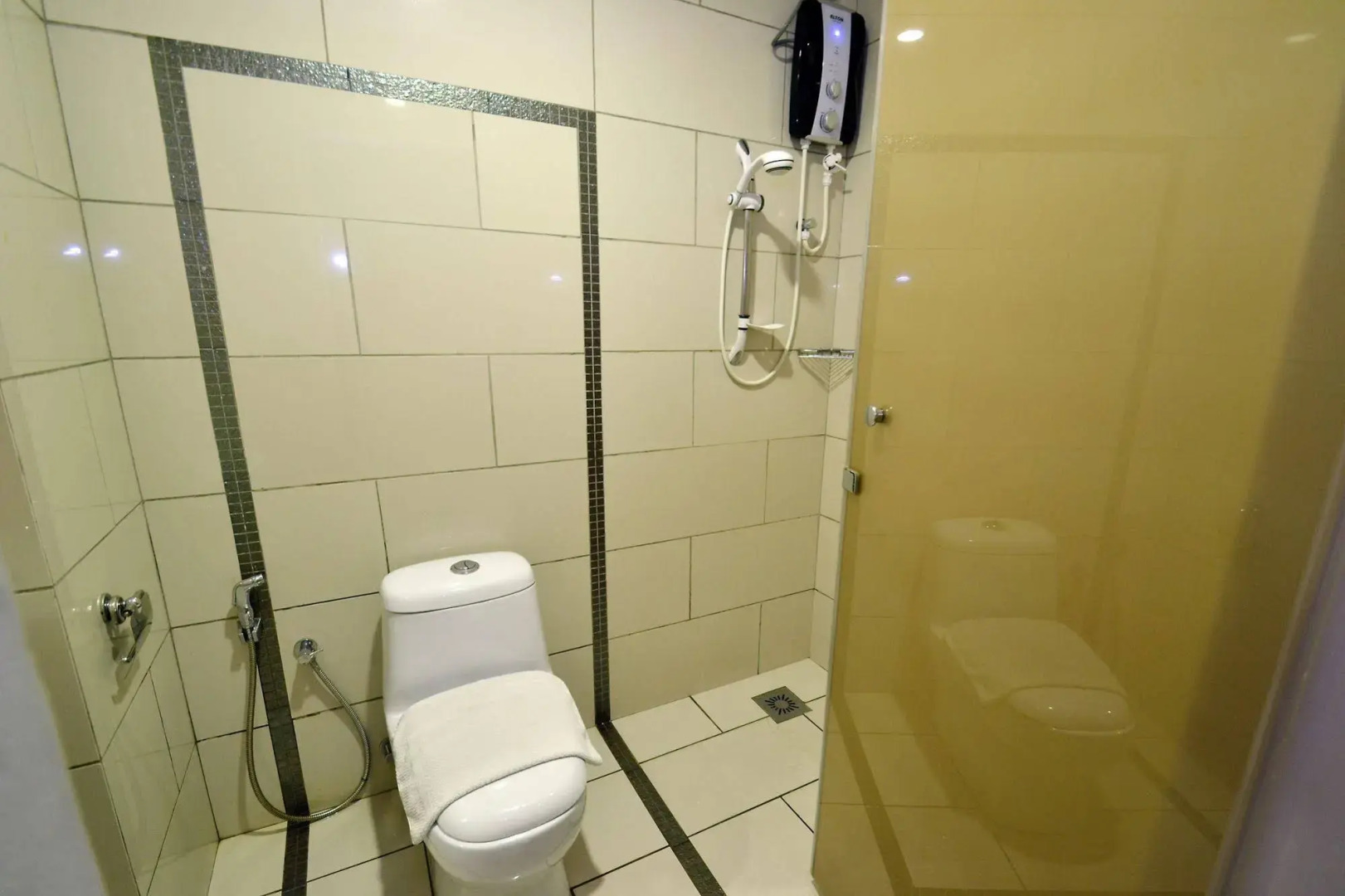 First Residence Hotel