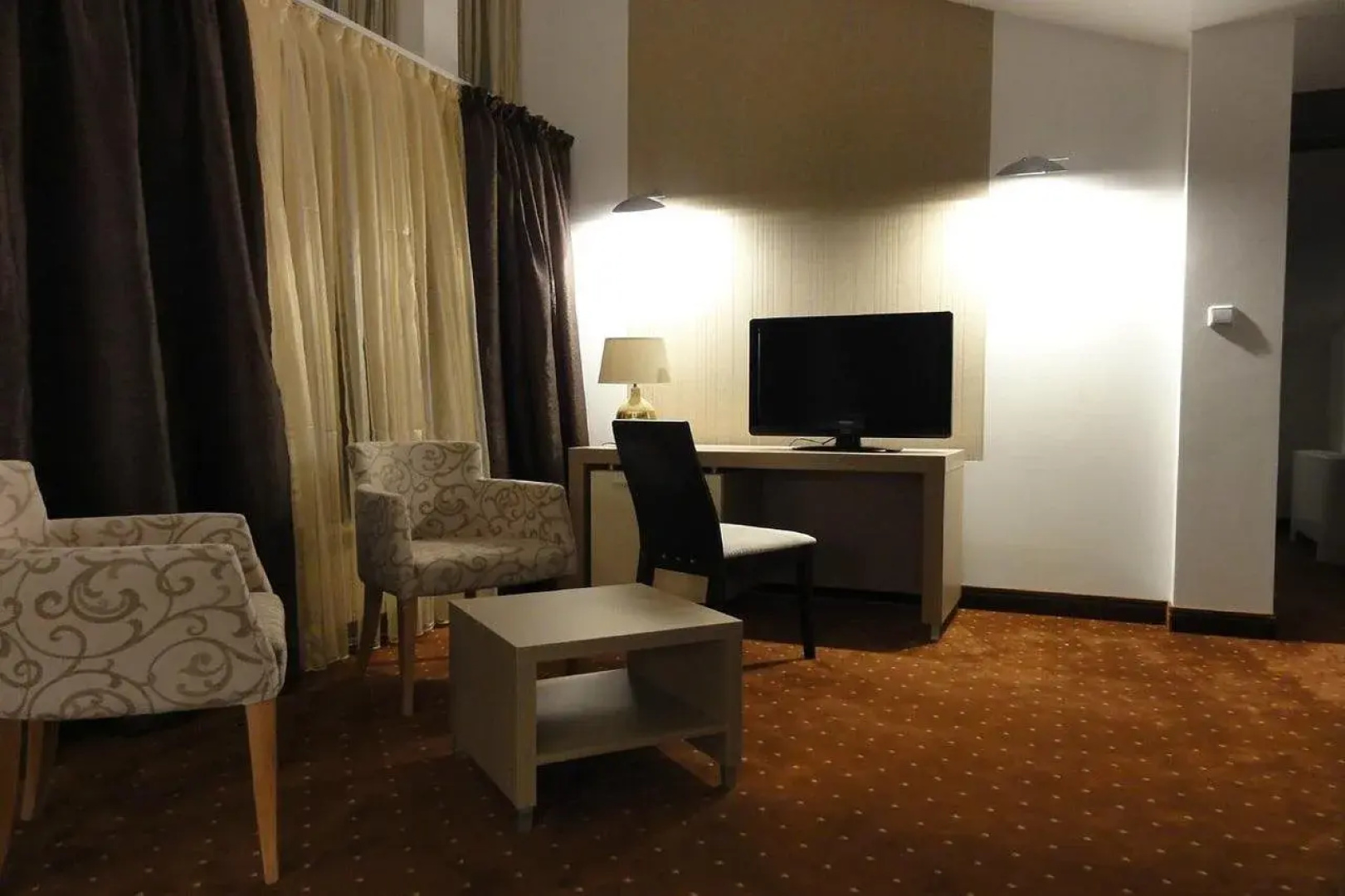 Radinas Way Hotel