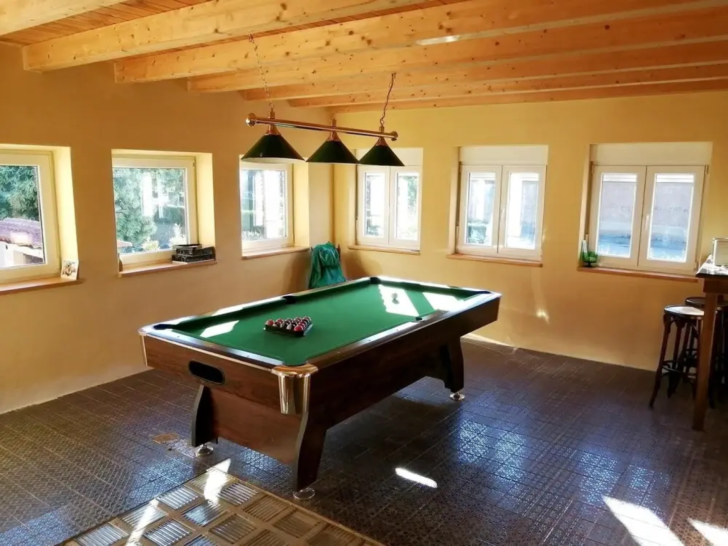 House With 5 Bedrooms in Morales de Rey, With Enclosed Garden and Wifi Near the Slopes