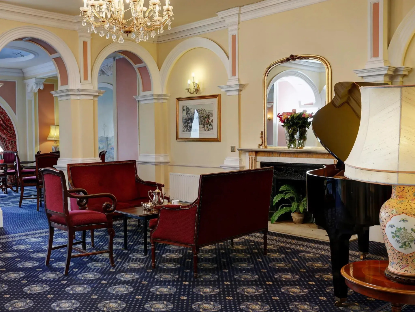 Royal Victoria Hotel