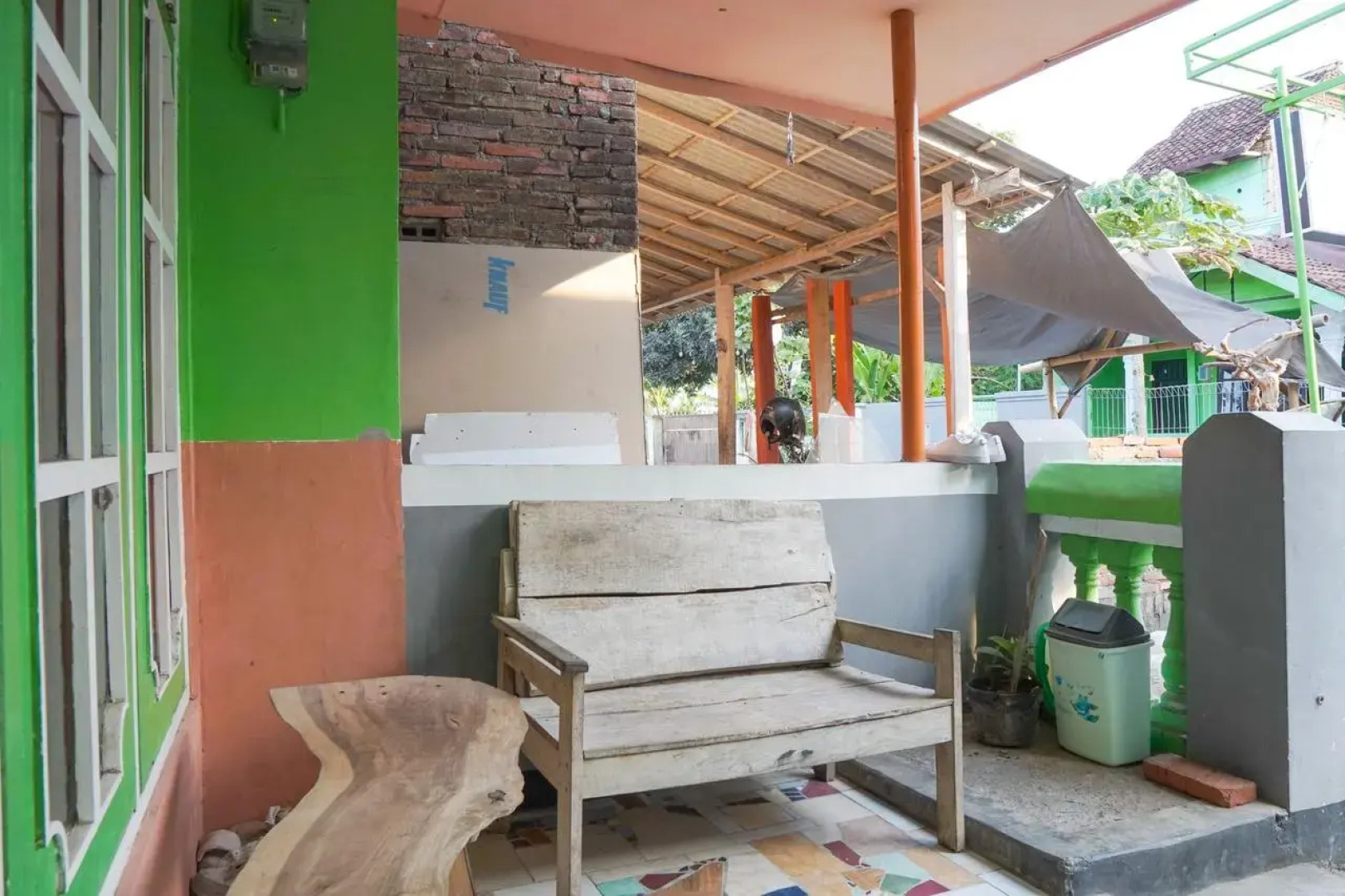 Gandrung Payungan Inn