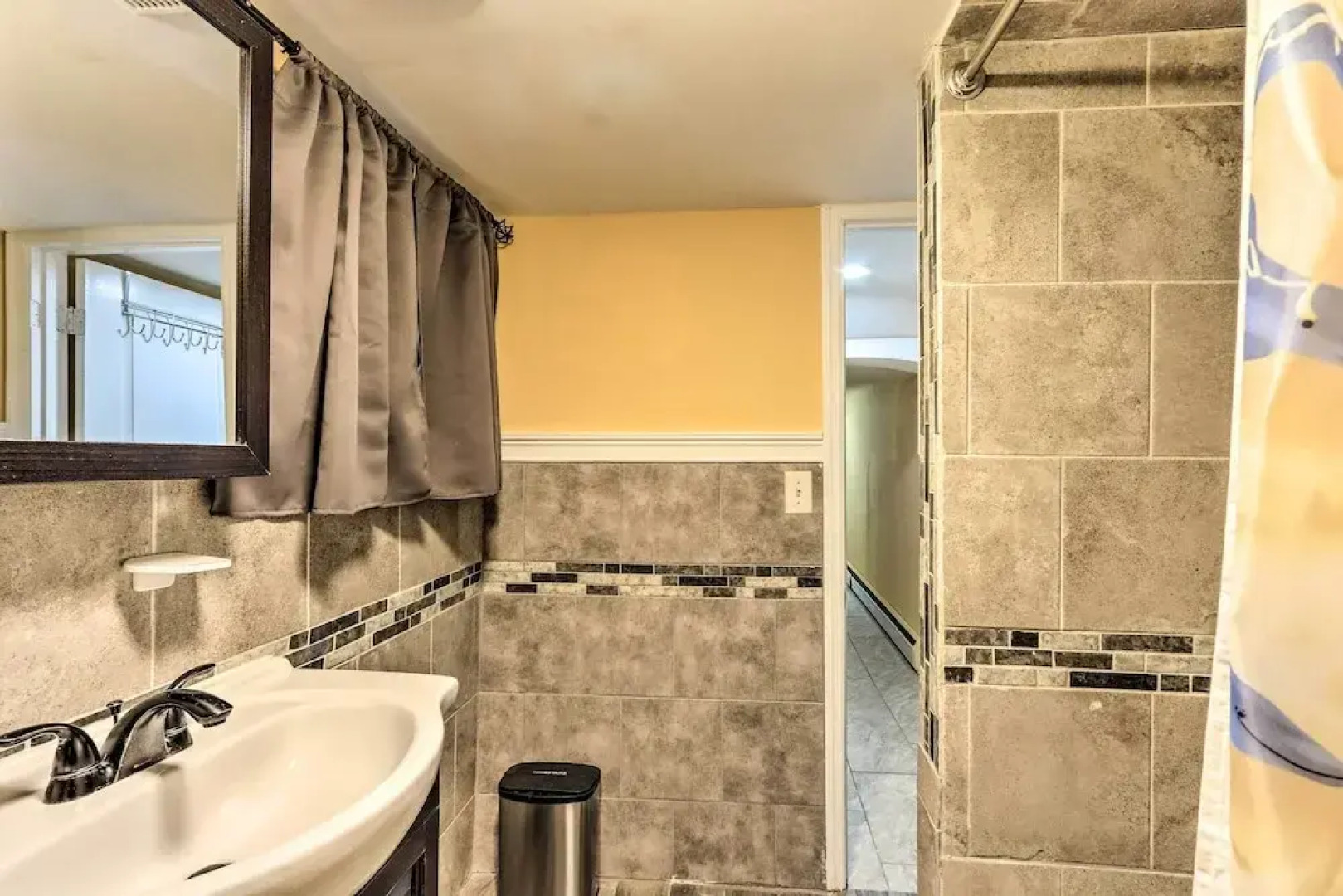 Quaint New Jersey Getaway - Walk to Parks!