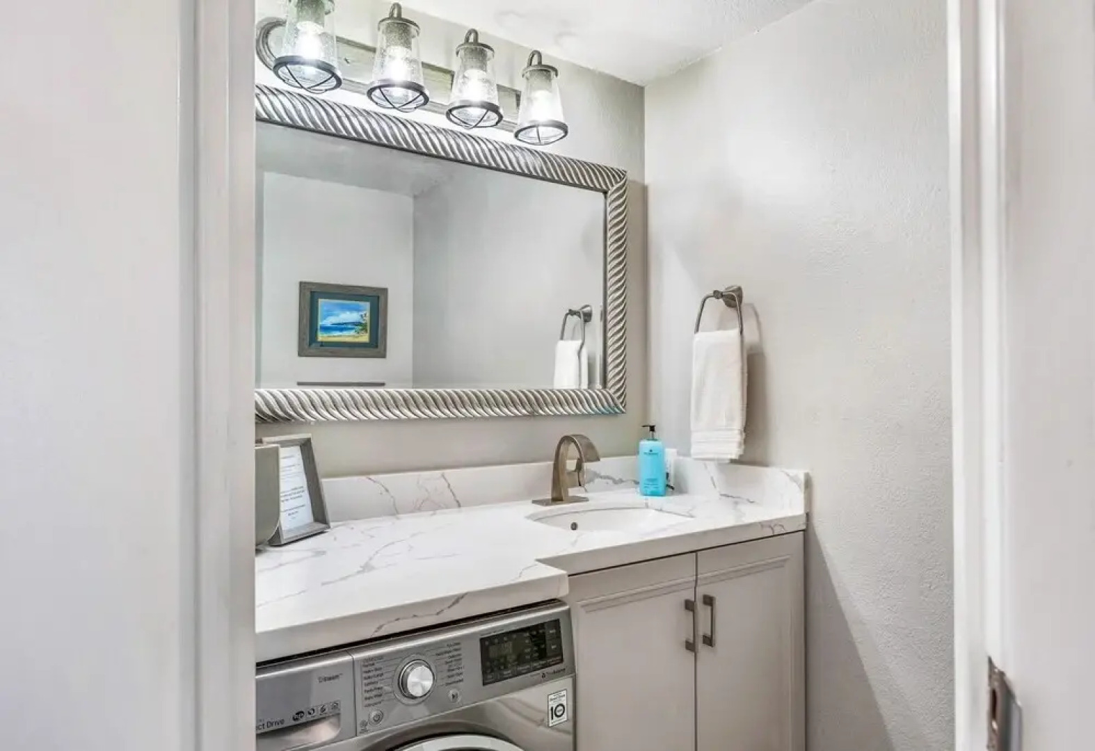 Royal Kahana 511 2bd/2.5ba 2 Bedroom Condo by Redawning