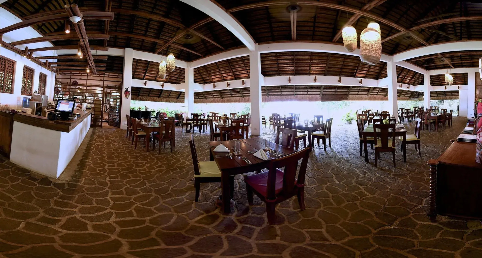 Amun Ini Beach Resort & Spa