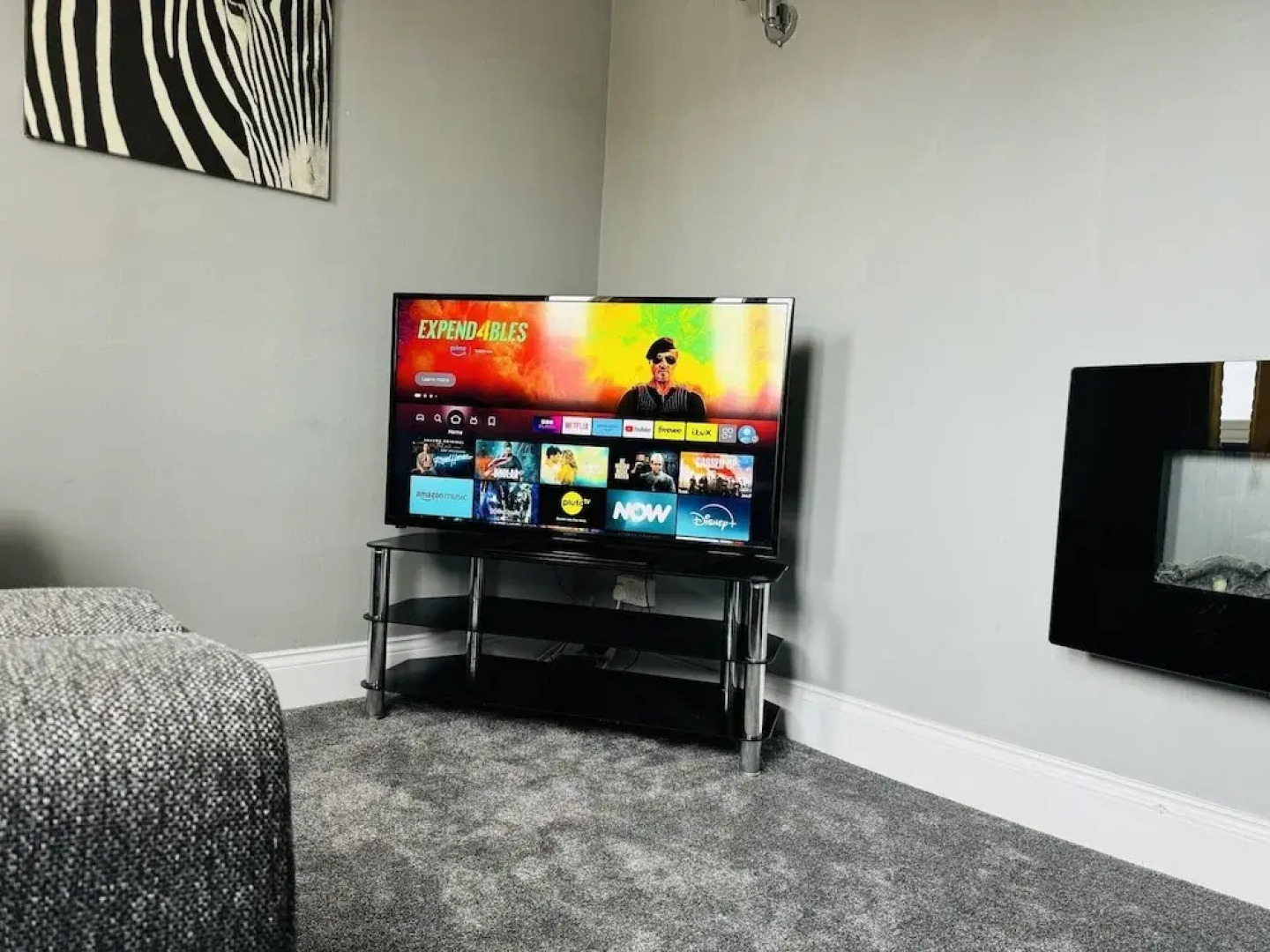 4 Bedrooms Full House Stourbridge Birmingham