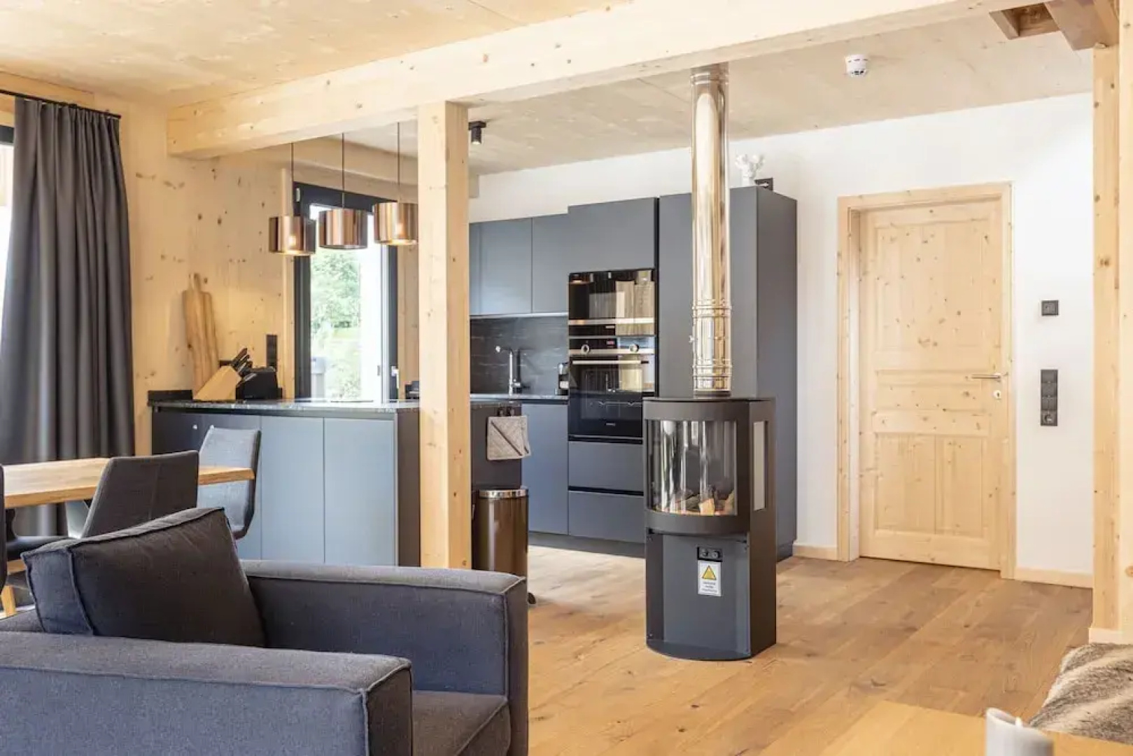 Superior Chalet mit 4 Schlafzimmern & Wellness
