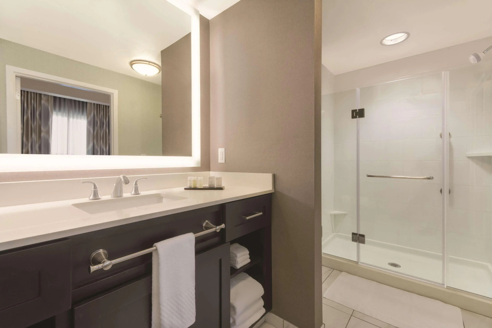 Embassy Suites by Hilton Tuscaloosa Alabama Downtown