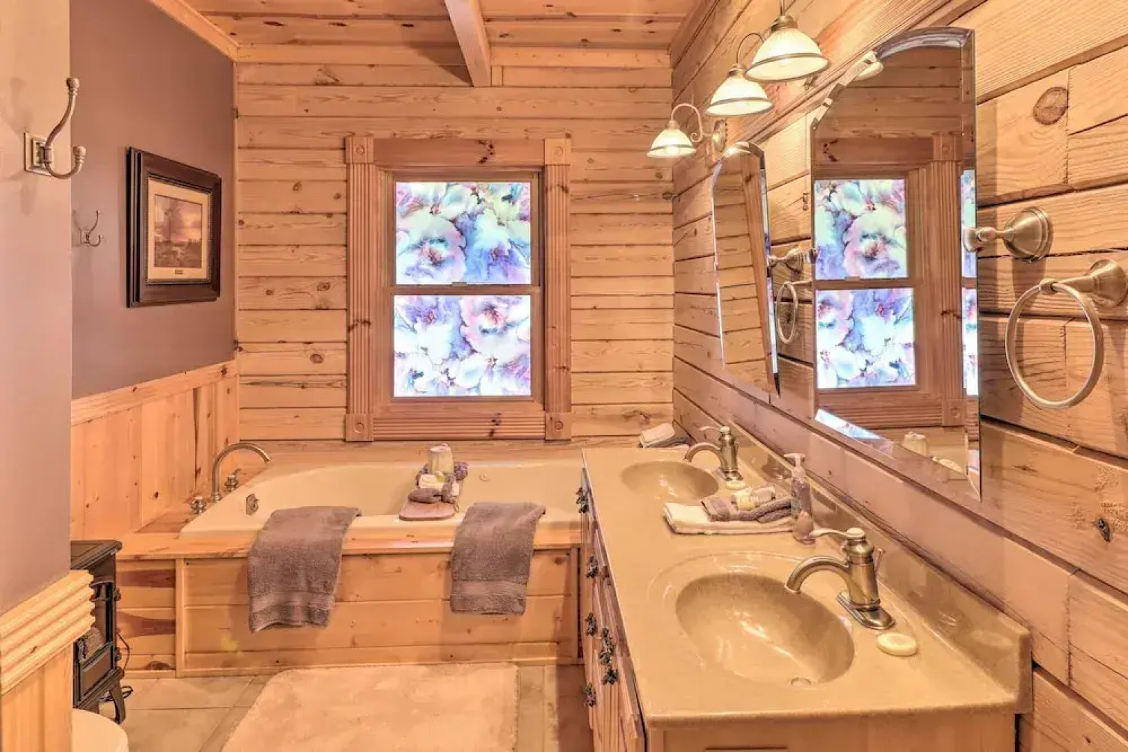 'serenity Woods' Cabin w/ Hot Tub & Fire Pit